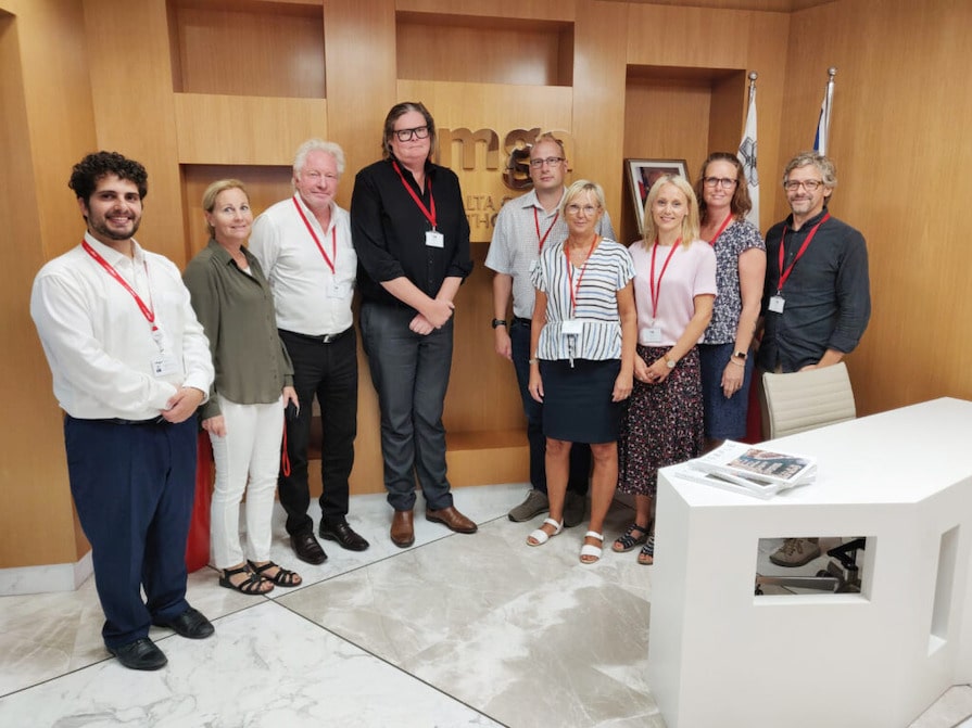 сотрудники компании