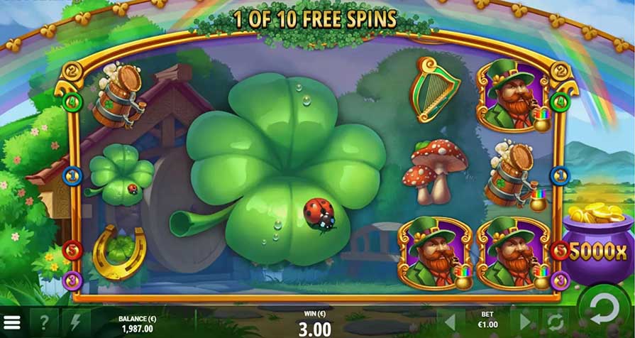 Clover the Rainbow Deluxe